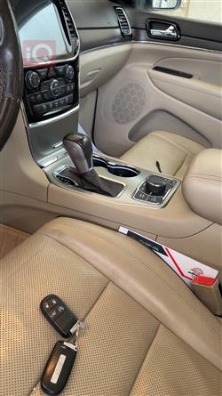 جيب جراند شيروكي